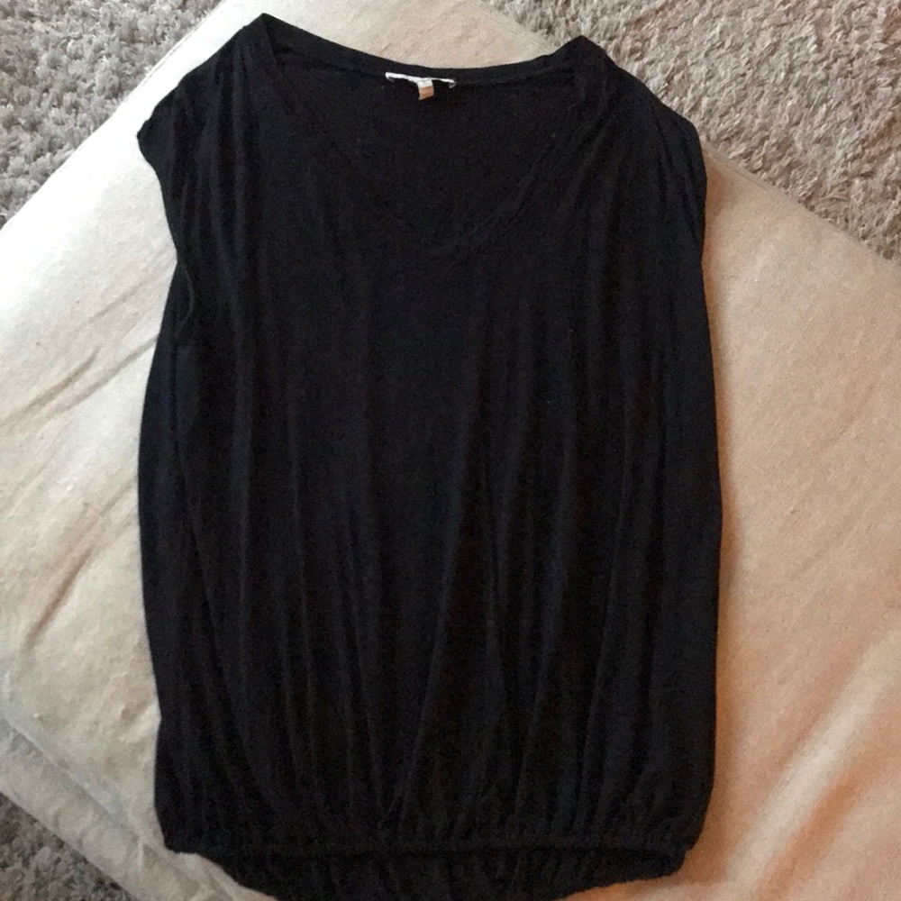 Black shirt